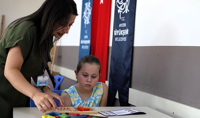 baskan cercioglundan cocuklarin gelisimine tam destek.jpg