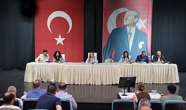 Baskan Mutlu El Birligiyle Daha Estetik Bir Konak Icin Calisiyoruz