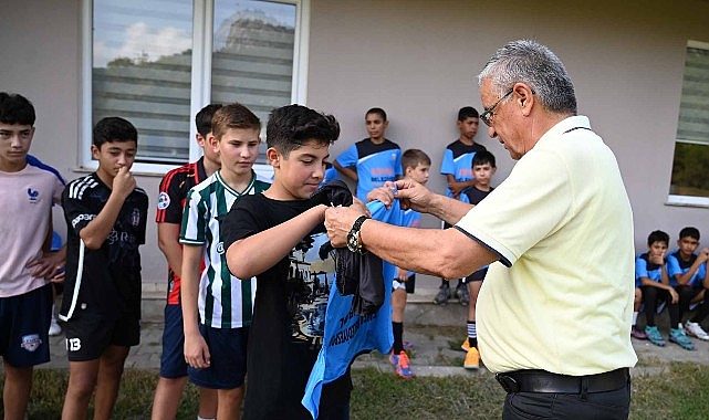 baskan topaloglundan futbolculara moral ziyareti.jpg