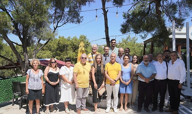 Baskan Vekili Fuat Gumus Yerel Basin Temsilcileriyle Bir Araya Geldi
