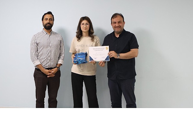 Beyaz Kalplerde Mezuniyet Heyecani