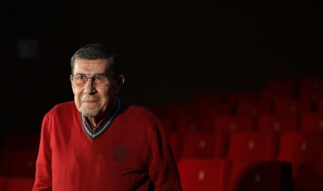 Ibb Sehir Tiyatrolari Usta Sanatcisi Zihni Goktayi Kaybetmenin Derin Uzuntusunu Yasiyor