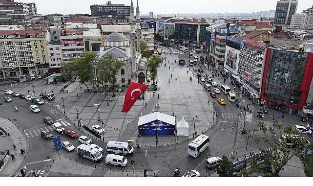 ibb yks tercih doneminde genclerin yaninda.jpg