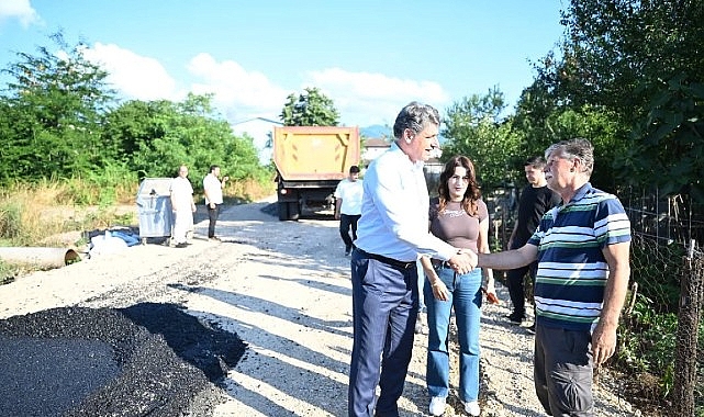 Kartepede Yol Seferberligi Suruyor