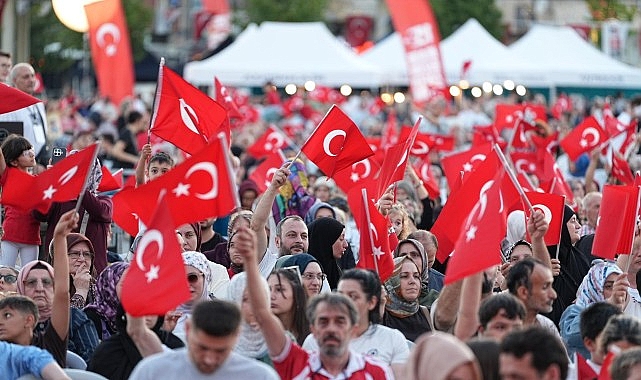 Kocaeli Kol Kola Girdi Tek Yurek Oldu