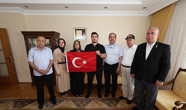Konya Buyuksehir 15 Temmuz Gazilerini Unutmadi