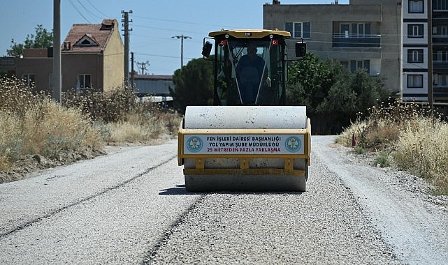 Muradiye Ve Karaalide Asfalt Calismalari Hiz Kesmeden Suruyor