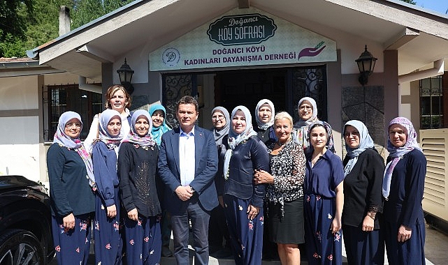 baskan erkan aydin dogancida vatandaslarin taleplerini yerinde dinledi.jpg