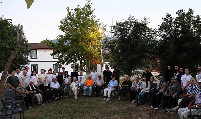 genclik kampinda kusaklar bulustu.jpg